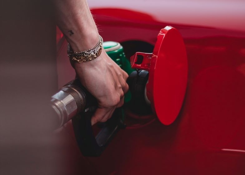 Mit Hanfkraftstoff tanken